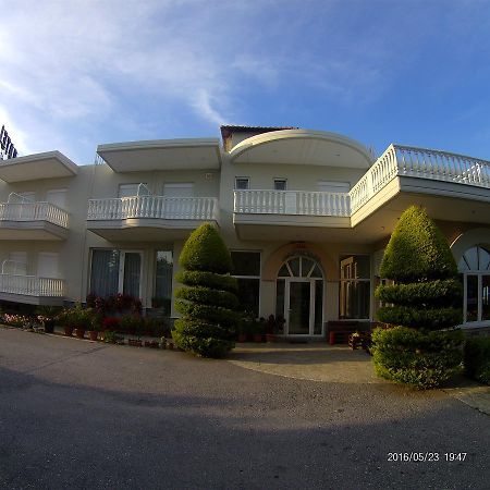 Hotel Akrogiali Korinós Zewnętrze zdjęcie