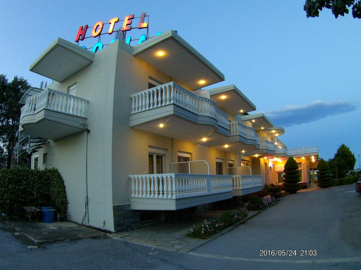 Hotel Akrogiali Korinós Zewnętrze zdjęcie