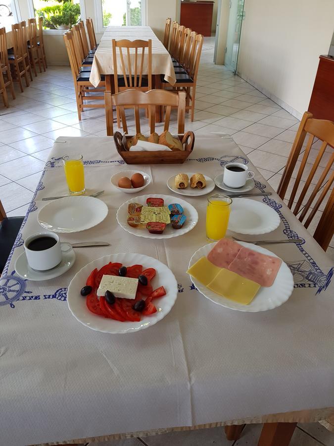 Hotel Akrogiali Korinós Zewnętrze zdjęcie